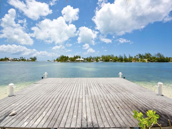 Cayman Islands Home 1003280