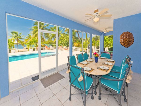 Cayman Islands Home 1003280