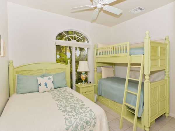 Cayman Islands Home 1003280