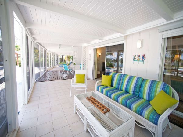 Cayman Islands Home 1003281