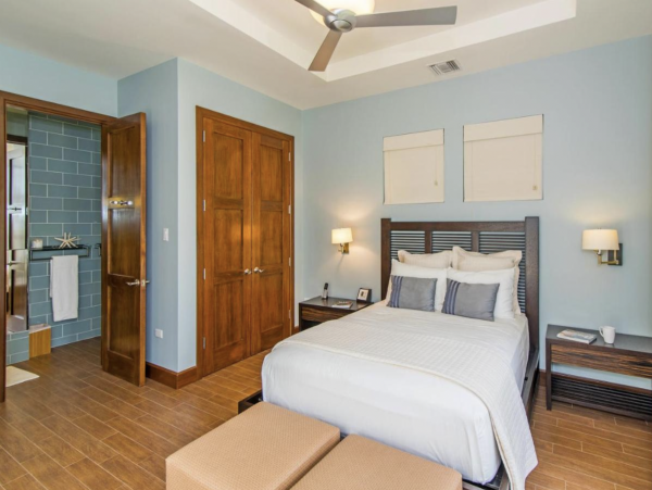 Private Oceanfront 2 Bedroom Vacation Condo