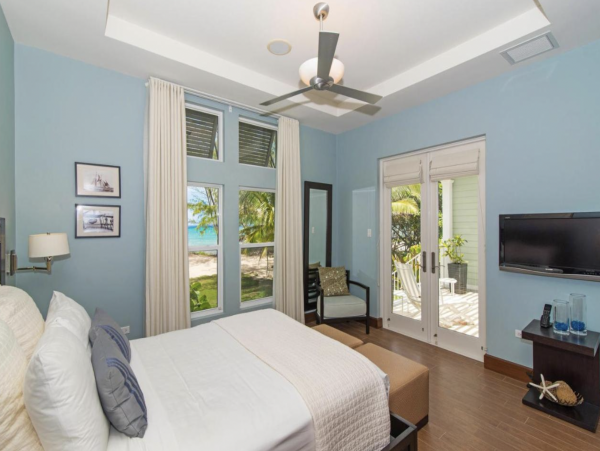 Private Oceanfront 2 Bedroom Vacation Condo