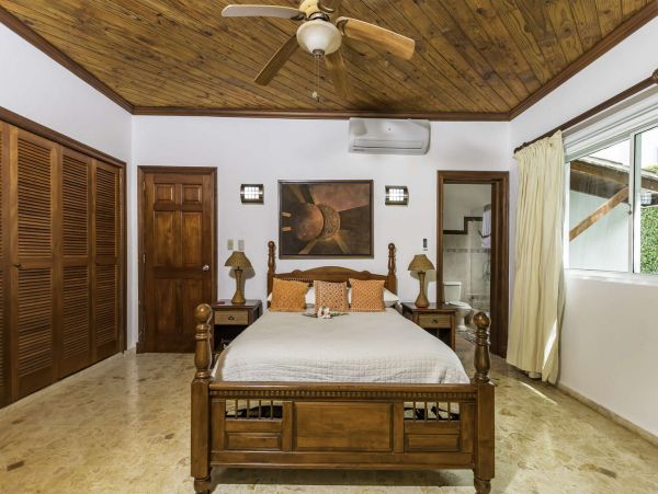 Dominican Republic Home 1003379