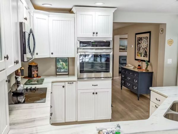 Beautiful Pool Vacation Home in Nokomis