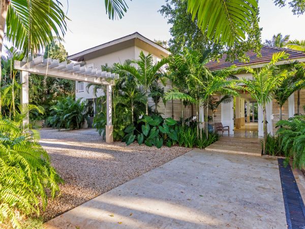 Dominican Republic Home 1003419