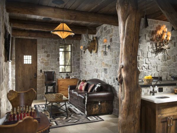 Amazing Mountain View Lodging in Vail Sleeps 12 Guests