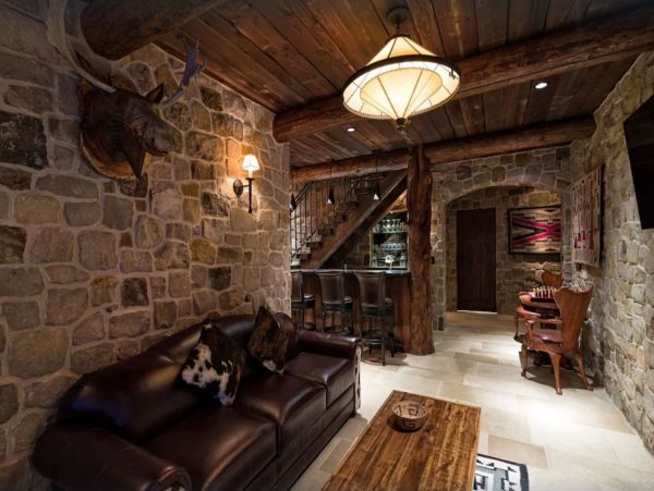 Amazing Mountain View Lodging in Vail Sleeps 12 Guests
