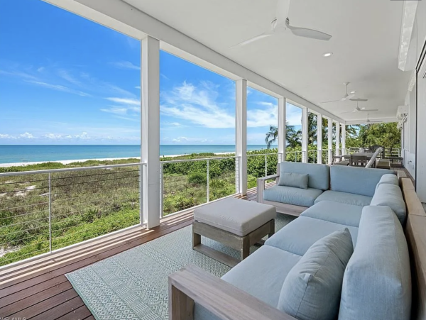 Beachfront Vacation Rental in Captiva 7 Bedrooms Sleeps 16