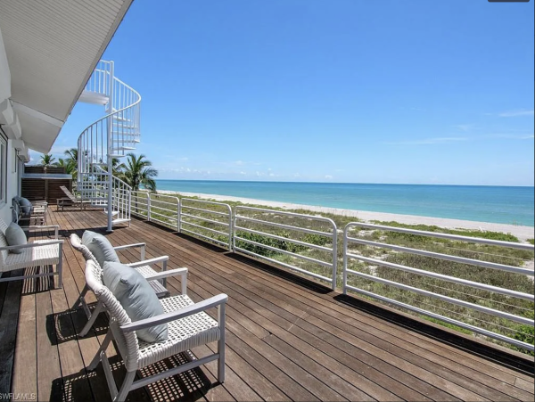 Beachfront Vacation Rental in Captiva 7 Bedrooms Sleeps 16