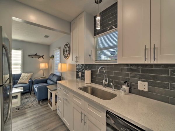 Modern Sarasota Rental Near Beaches with Fire Pit & Lanai