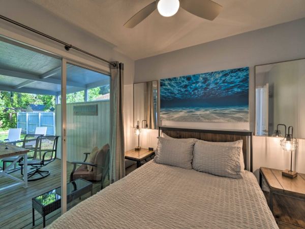 Modern Sarasota Rental Near Beaches with Fire Pit & Lanai