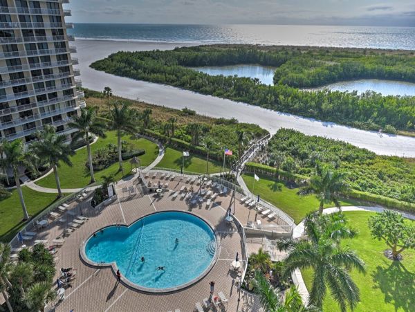 Marco Island Vacation Condo Walk Out to Beach Gulf Views
