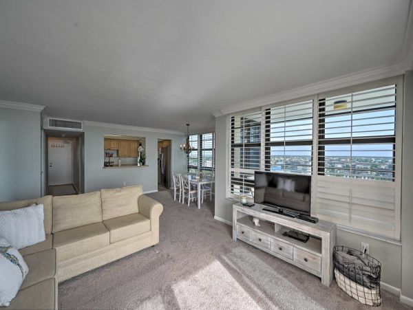 Marco Island Vacation Condo Walk Out to Beach Gulf Views
