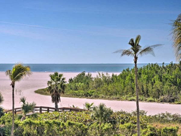 Marco Island Vacation Condo Walk Out to Beach Gulf Views