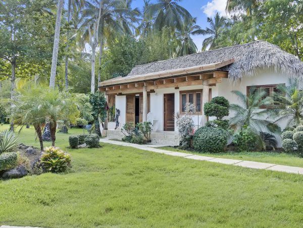 Gorgeous 11 Bedroom Vacation Rental with Great Amenities