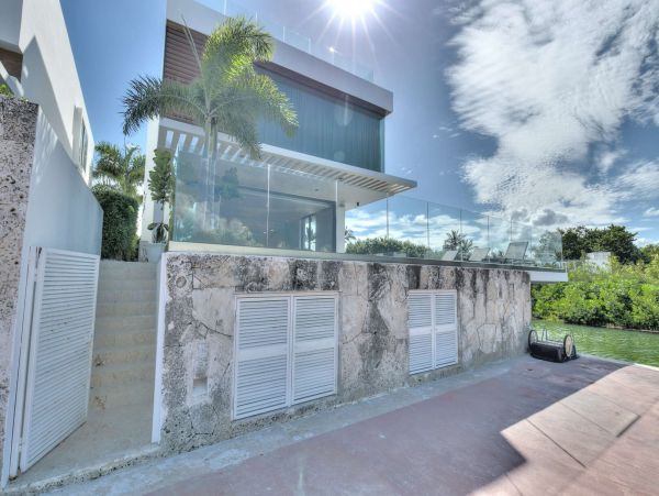 Dominican Republic Home 1003497