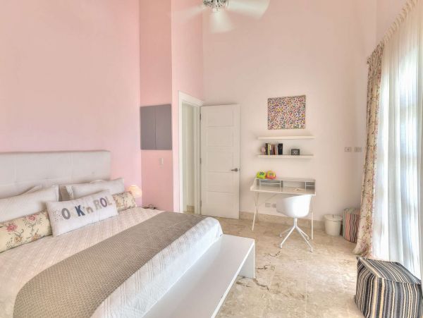 Dominican Luxurious 6 Bedroom Home with Private Pool & Views