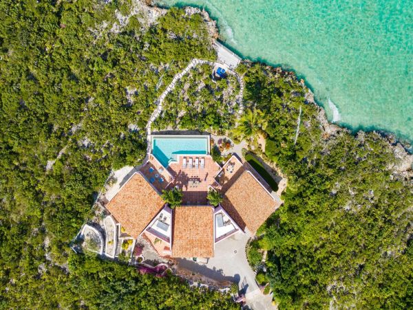 Turk and Caicos Waterfront Haven