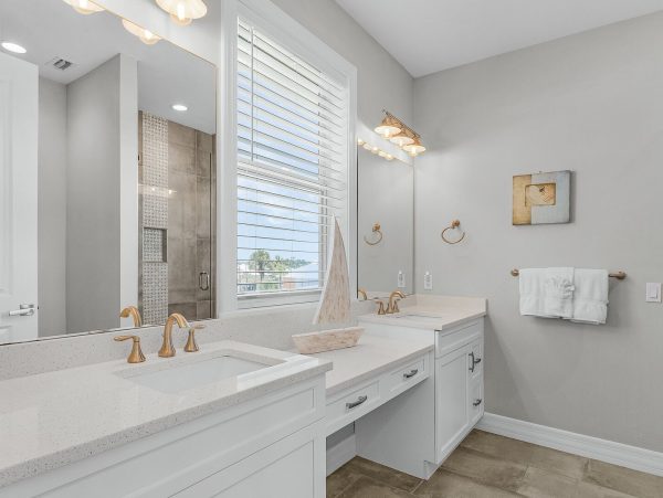 New Arrival Fort Myers Steps to Beach  Getaway with Private Beach Access and Gulf Views & Pool!