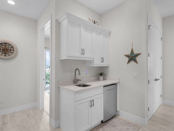 New Arrival Fort Myers Steps to Beach  Getaway with Private Beach Access and Gulf Views & Pool!