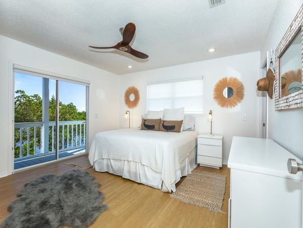 Coastal Vacation Home in Palm Island with Pool & Boat Dock
