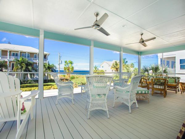 Coastal Vacation Home in Palm Island with Pool & Boat Dock