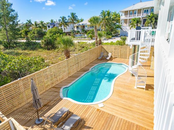 Coastal Vacation Home in Palm Island with Pool & Boat Dock