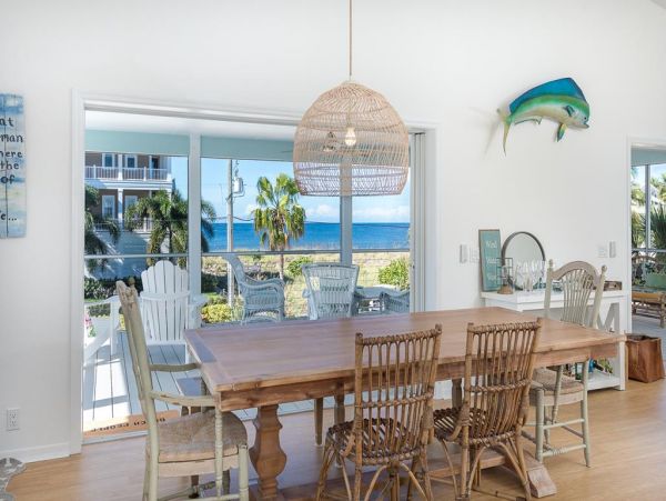 Coastal Vacation Home in Palm Island with Pool & Boat Dock
