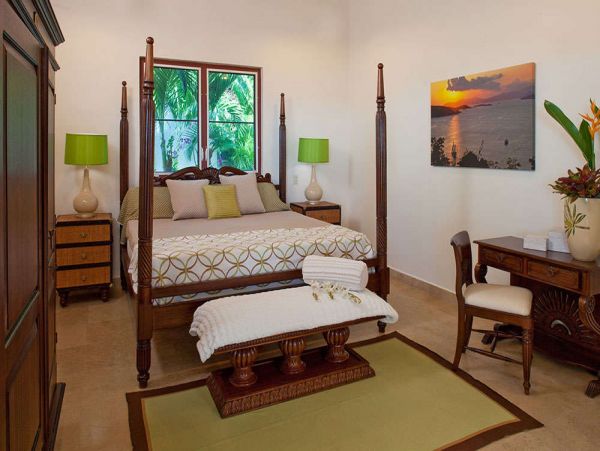 St. John Home 1003786