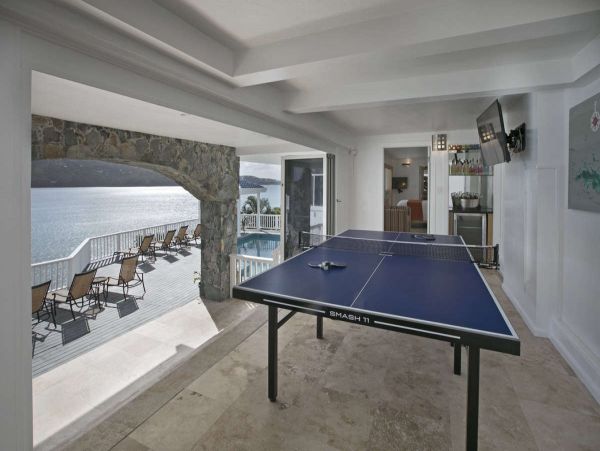 Luxury Nine Bedroom Villa St. Thomas