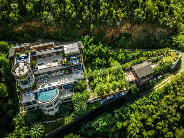 St. John Home 1003791