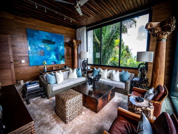St. John Home 1003791