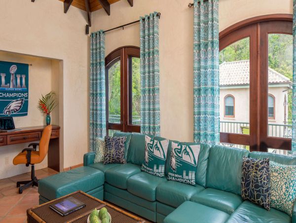 St. John Home 1003794