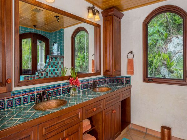 St. John Home 1003794