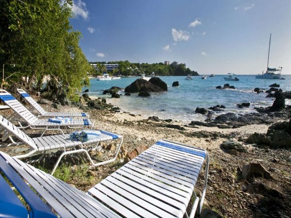 St. Thomas Home 1003795