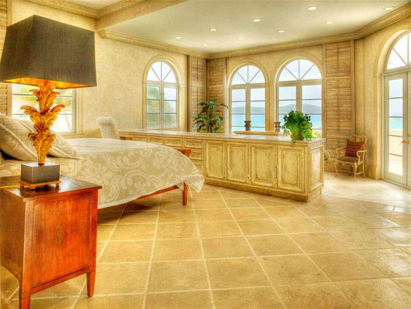 St. John Home 1003796