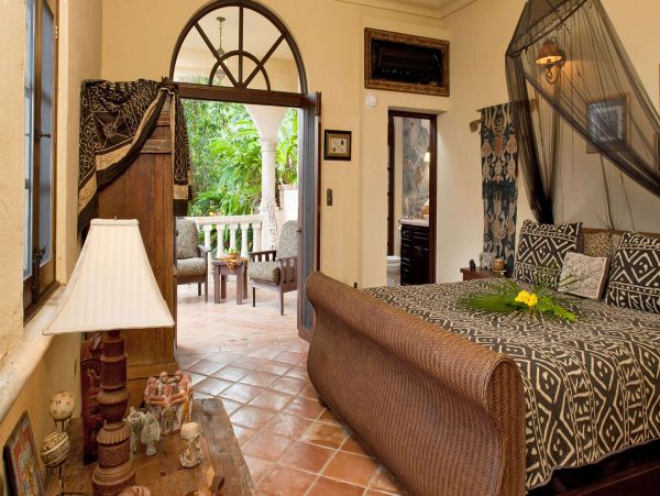 St. John Home 1003798