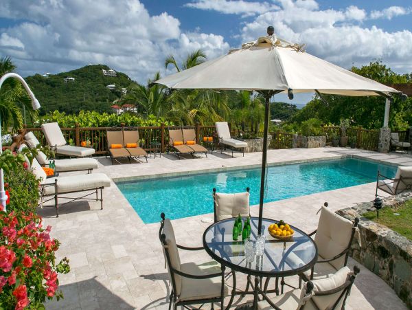 St. John Home 1003799