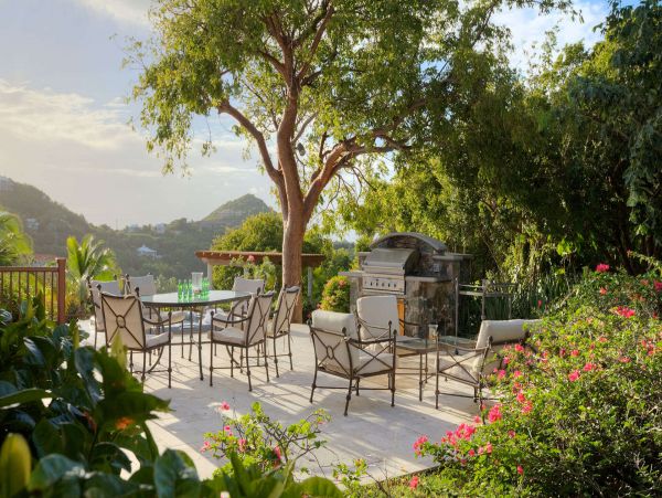 St. John Home 1003799