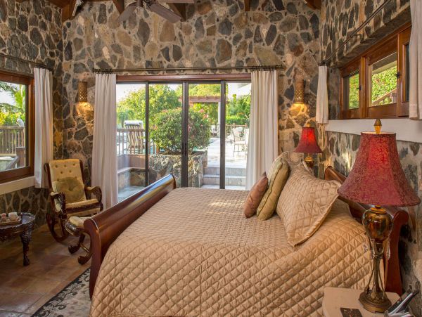 St. John Home 1003799