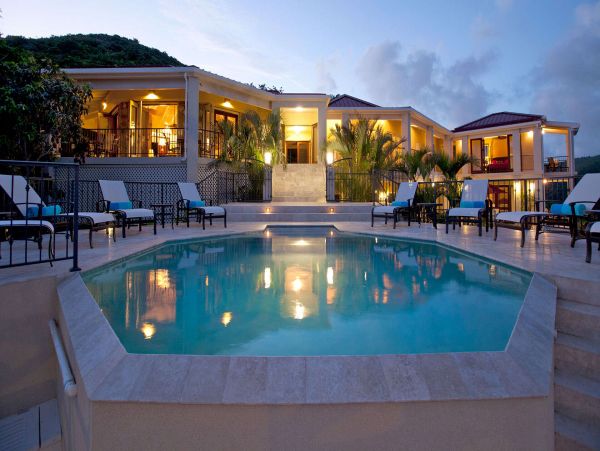 St. John Home 1003800