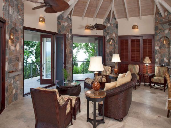 St. John Home 1003800