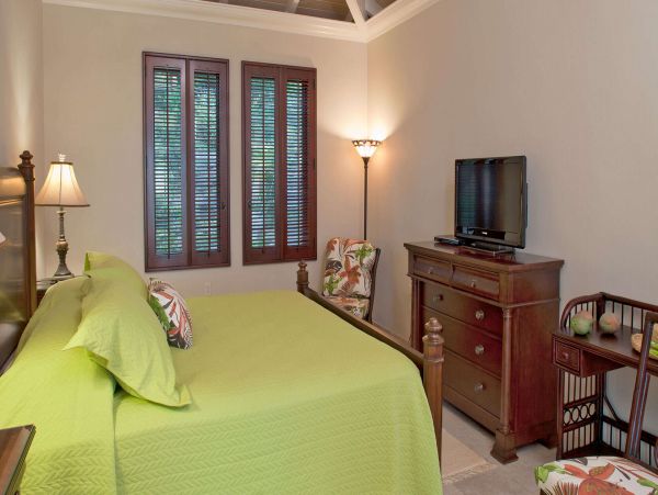 St. John Home 1003800