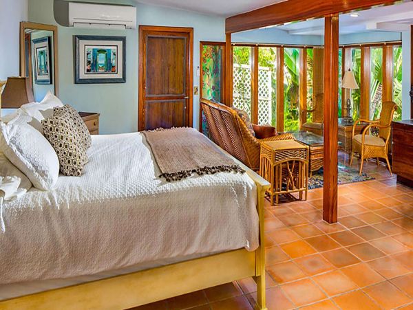 St. John Home 1003803