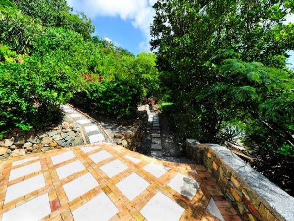 St. John Home 1003805