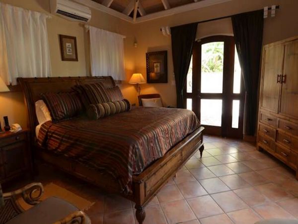 St. John Home 1003805