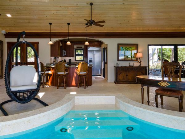 St. John Home 1003808