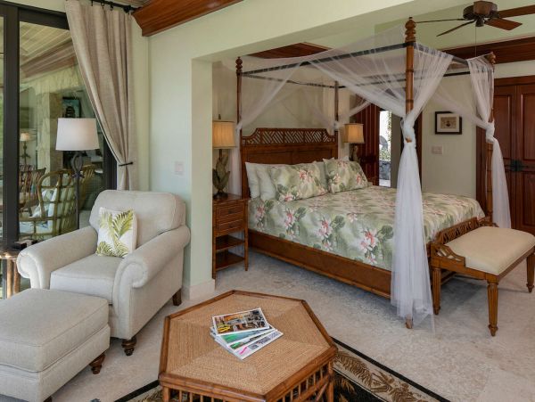 St. John Home 1003808