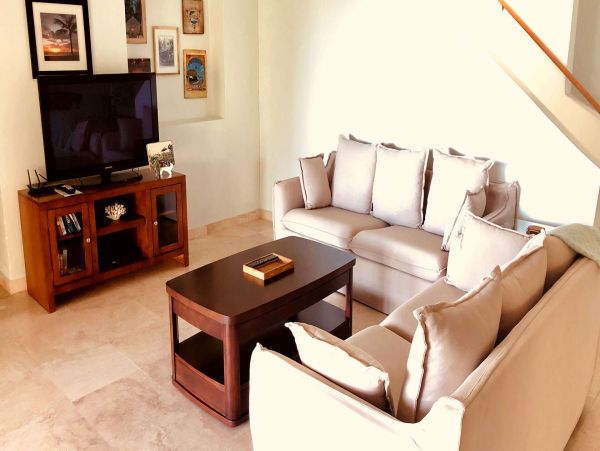 St. John Home 1003809