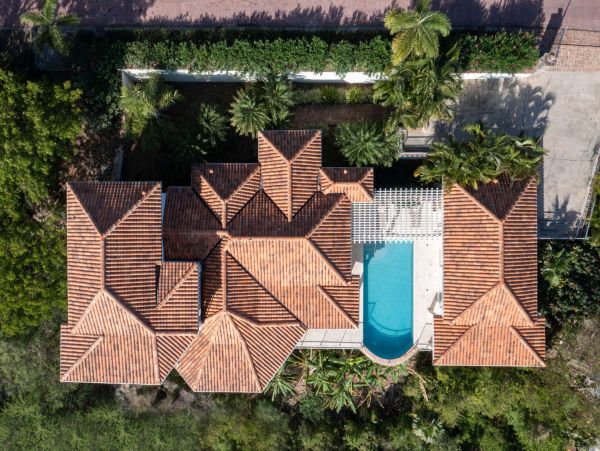 St. John Home 1003810